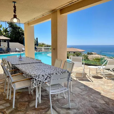 Villa De Standing 12 Couchages - Vue Sur - Piscine à Débordement Chauffée Albitreccia