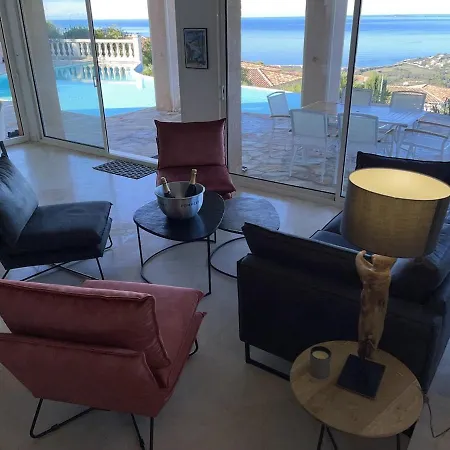 De Standing 12 Couchages - Vue Sur - Piscine A Debordement Chauffee *