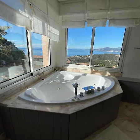 别墅 De Standing 12 Couchages - Vue Sur - Piscine A Debordement Chauffee